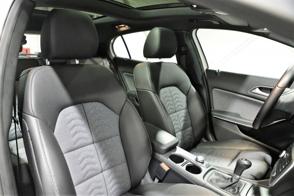 Mercedes GLA 180e INSPIRATION BV6