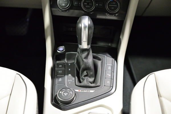  Volkswagen TIGUAN TDI 190CH CARAT EXCLUSIVE DSG7 OFFROAD