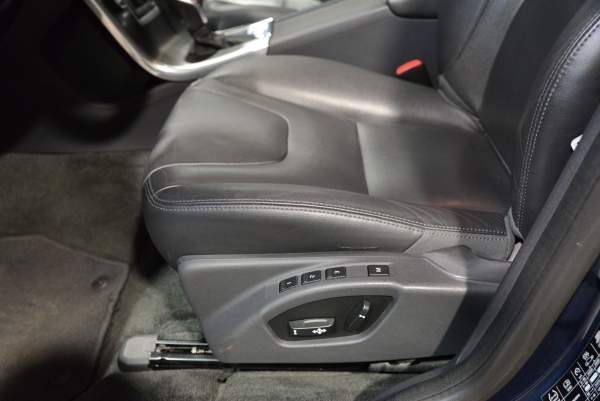  Volvo XC60 D5 AWD 215 CH SUMMUM GEARTRONIC