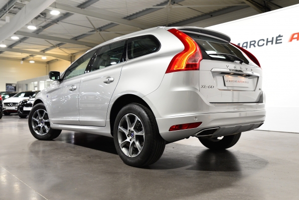  Volvo XC60 D4 190 CH OCEAN RACE GEARTRONIC8