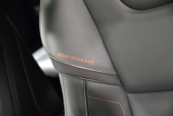 Volvo XC60 D4 190 CH OCEAN RACE GEARTRONIC8