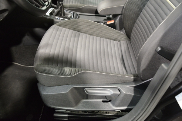  Volkswagen GOLF VII 1.6 TDI 105 CH CUP