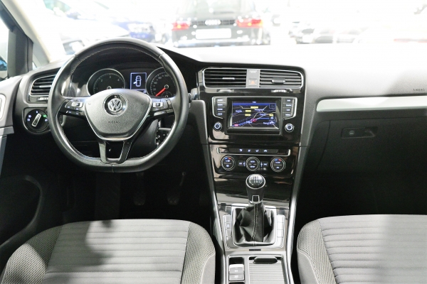  Volkswagen GOLF VII 1.6 TDI 105 CH CUP