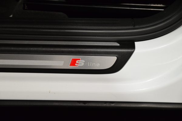 AUDI Q5 QUATTRO TDI 177 CH S LINE STRONIC7