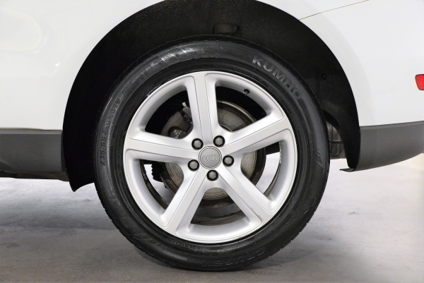 AUDI Q5 QUATTRO TDI 177 CH S LINE STRONIC7