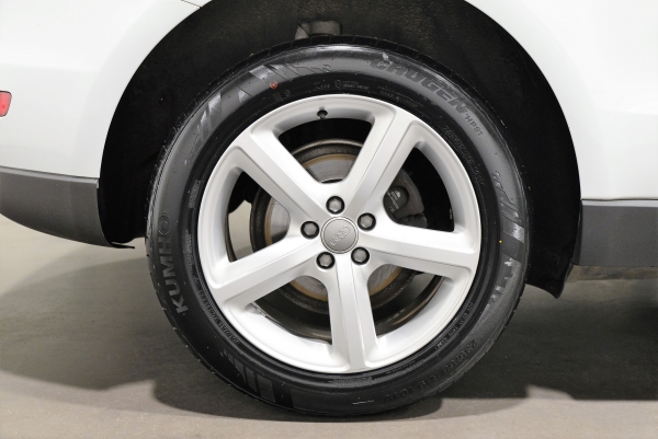 AUDI Q5 QUATTRO TDI 177 CH S LINE STRONIC7