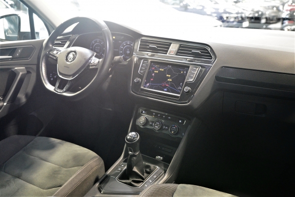  Volkswagen TIGUAN TDI 150CH CARAT BVM6