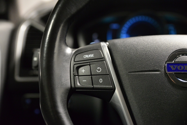  Volvo XC60 D3 150CH MOMENTUM BUSINESS GEARTRONIC