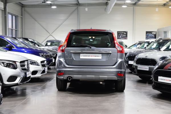  Volvo XC60 D3 150CH MOMENTUM BUSINESS GEARTRONIC