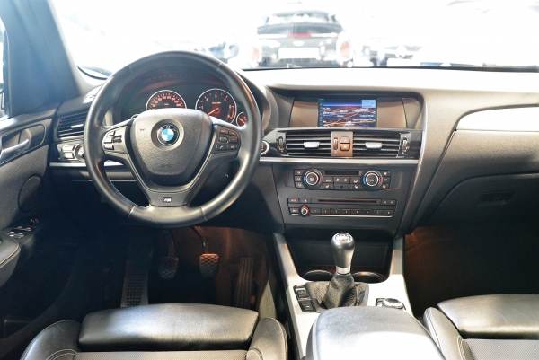BMW X3 SDRIVE 18D 143 CH SPORT DESIGN 