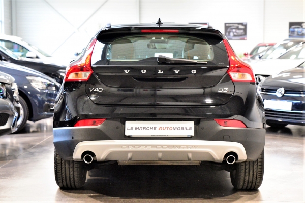  Volvo V40 CROSS COUNTRY D3 150CH SUMMUM GEARTRONIC