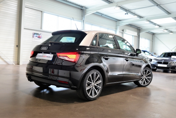 Audi A1 SPORTBACK TFSI 125 AMBITION LUXE S TRONIC 7