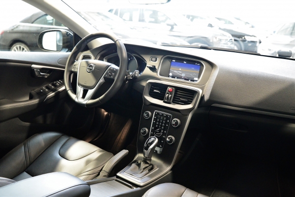 Volvo V40 D3 150CH BUSINESS GEARTRONIC