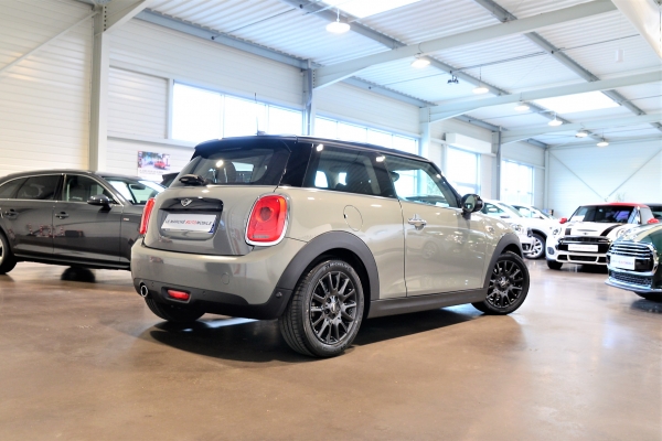 MINI COOPER D 116CH PACK CHILI 