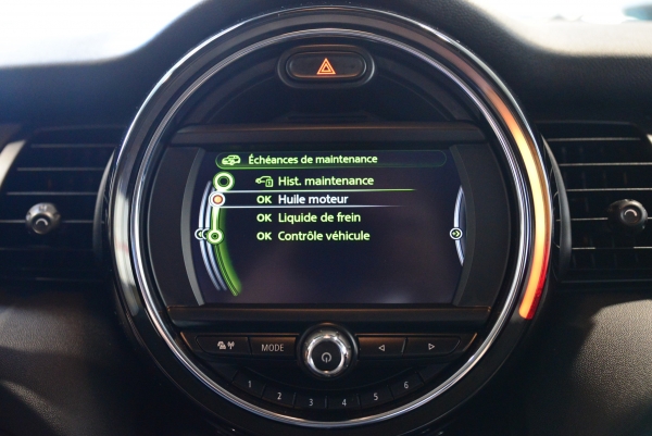 MINI COOPER D 116CH PACK CHILI 