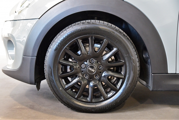 MINI COOPER D 116CH PACK CHILI 