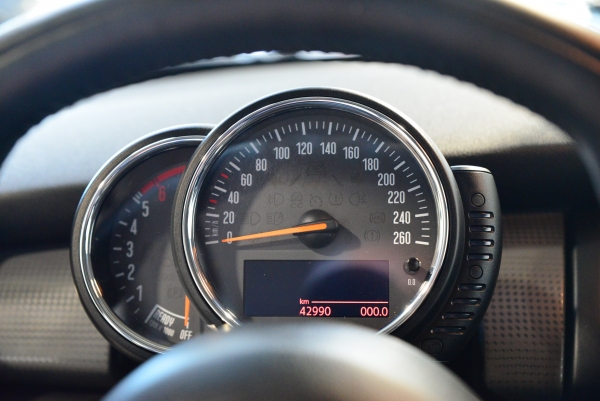 MINI COOPER D 116CH PACK CHILI 