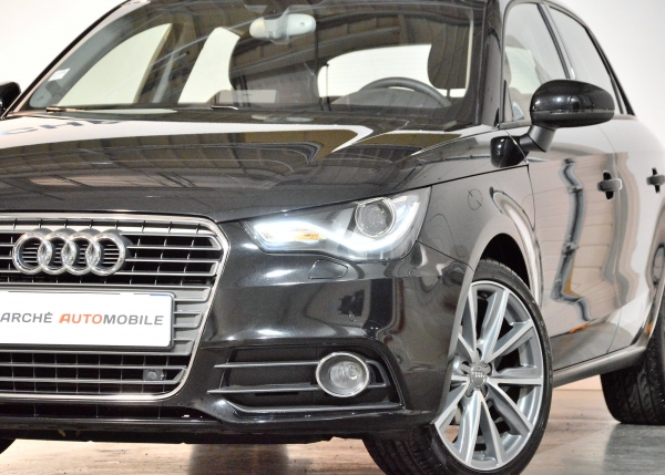 Audi A1 SPORTBACK 1.6 TDI 90 CH S TRONIC AMBITION LUXE
