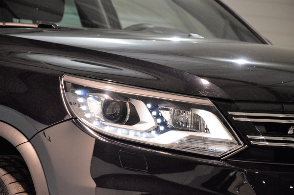  Volkswagen TIGUAN 2.0 TDI 140 4MOTION DSG7 CARAT PACK R LINE
