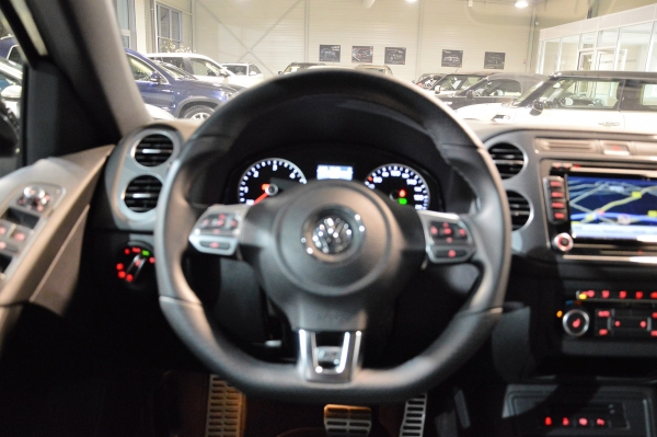  Volkswagen TIGUAN 2.0 TDI 140 4MOTION DSG7 CARAT PACK R LINE