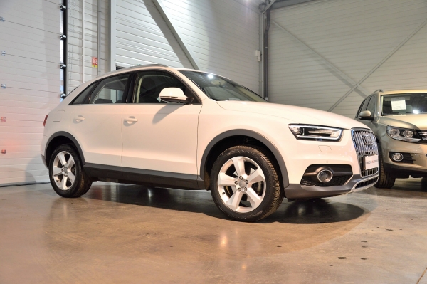 Audi Q3 2.0 TDI 140 ch  LOUNGE PACK OFFROAD