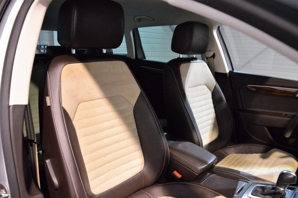  Volkswagen PASSAT SW 2.0 TDI BMT 140 CARAT DSG6