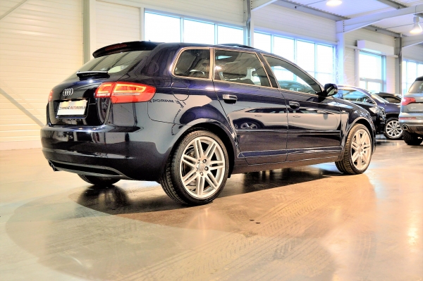 Audi A3 SPORTBACK 2.0 TDI 140 S LINE STRONIC