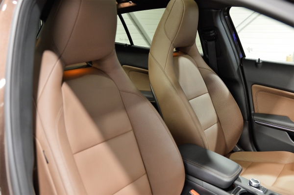 Mercedes GLA 220 CDI FASCINATION BA7