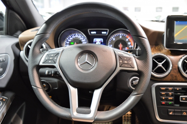 Mercedes GLA 220 CDI FASCINATION BA7