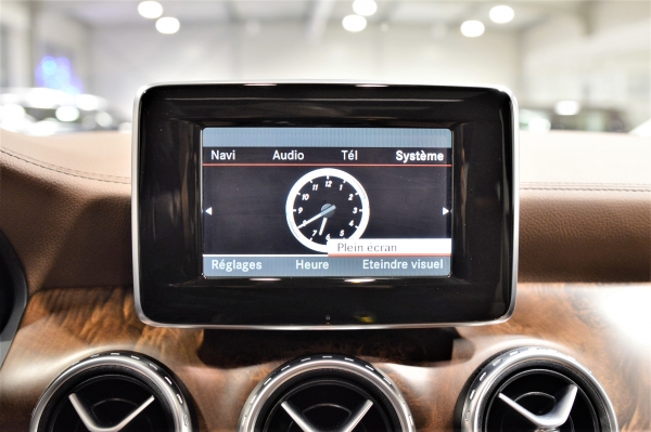 Mercedes GLA 220 CDI FASCINATION BA7