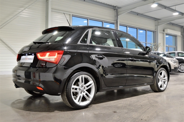 Audi A1 SPORTBACK 1.6 TDI 90 CH S LINE S TRONIC