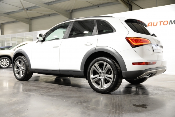 Audi Q5 QUATTRO TDI 177 CH AVUS PACK OFF-ROAD STRONIC