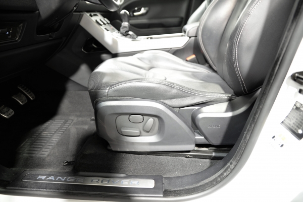 Land Rover RANGE ROVER EVOQUE TD4 DYNAMIC P2