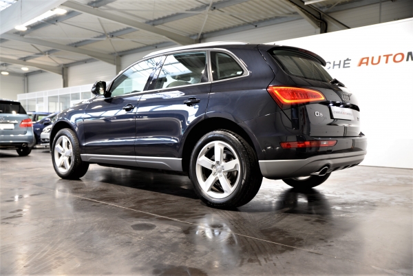 Audi Q5 QUATTRO 2.0 TDI 177 AVUS  S TRONIC