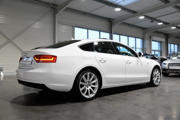 Audi A5 SPORTBACK 2.0 TDI 177 CH S LINE BA8