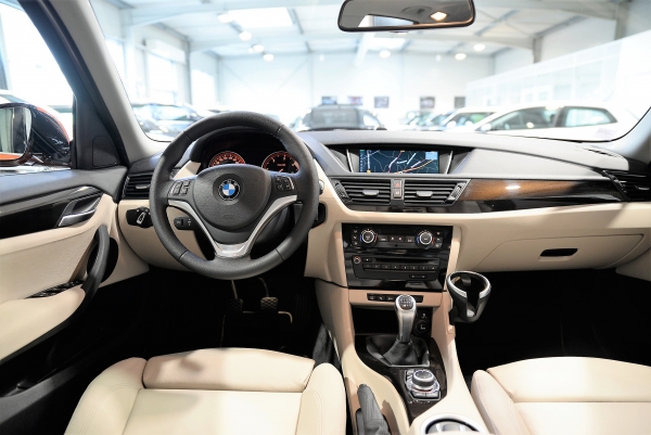 BMW X1 SDRIVE 20D 163 CH EFFICIENT DYNAMIC X LINE