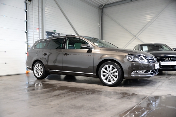  Volkswagen VW PASSAT SW TDI 140 ch CARAT PACK TECHNO DSG6
