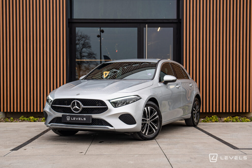 Mercedes-Classe-A-250E-Progressive-Line-8G-DCT
