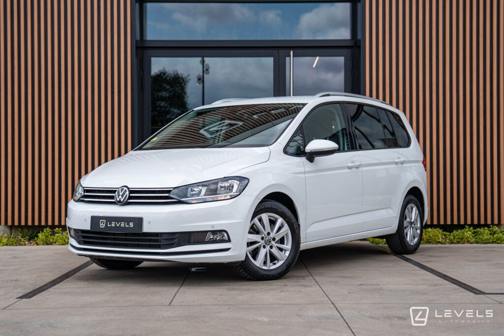 VOLKSWAGEN-Touran-III-2.0-TDI-150-ch-STYLE-DSG7-7PL