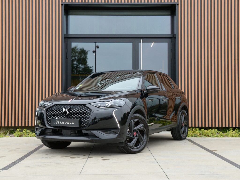 DS-3-CROSSBACK-1.5-BLUEHDI-130-7CV-PERFORMANCE-LINE
