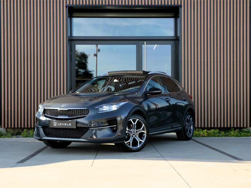 KIA-XCEED-1.6-CRDI-136CH-LAUNCH-EDITION-DCT7