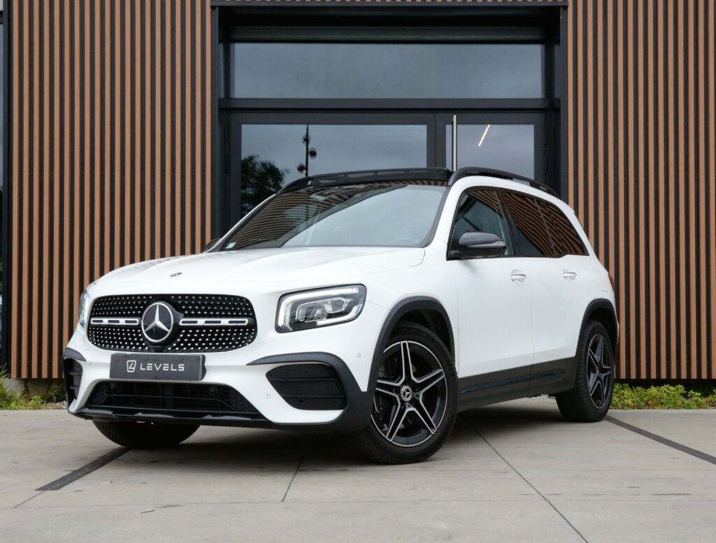 Mercedes-GLB-220D-7PL-4Matic-190ch-AMG-LINE